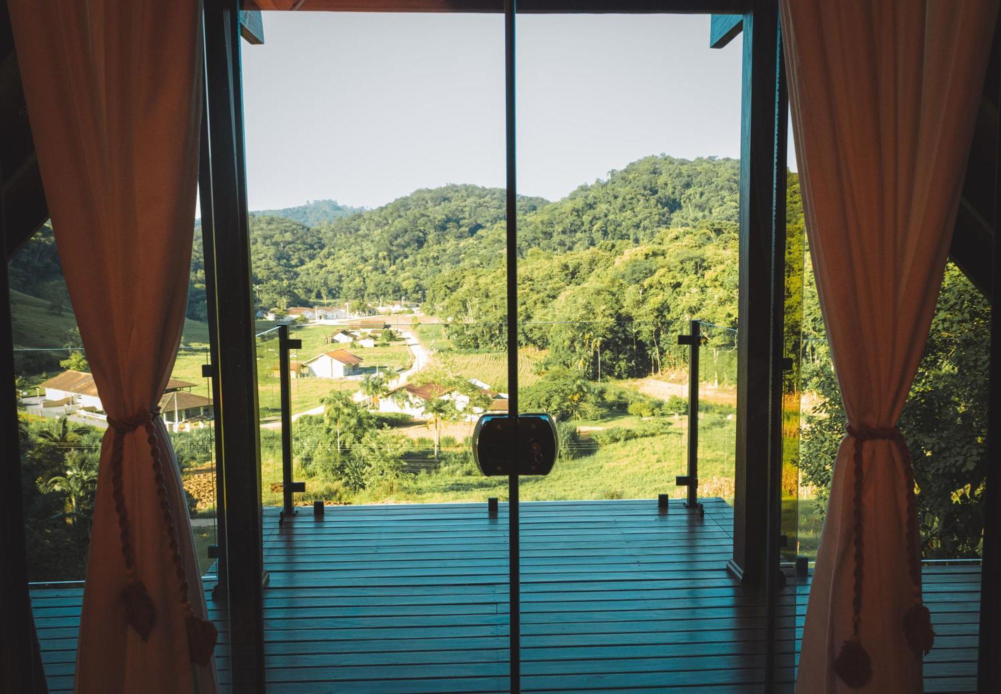 Chale Recanto Do Vale โปเมโรเจ ภายนอก รูปภาพ